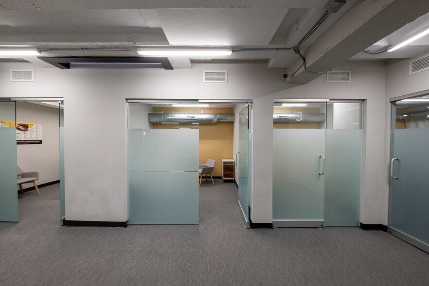 More Photos Of 2375 W University Ave, Saint Paul Office For Lease