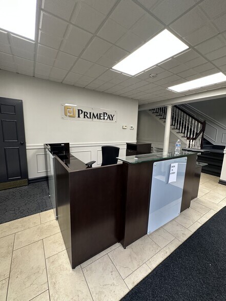 More Photos Of 3820 Edison Lakes Pky, Mishawaka Office For Sale