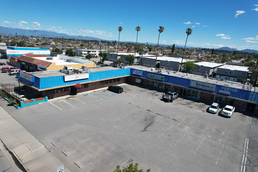 Primary Photo Of 3600 Saviers Rd, Oxnard Storefront Retail Office For Sale