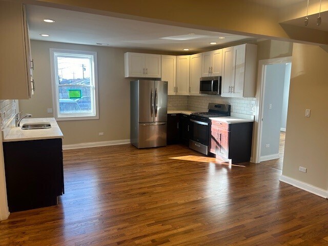 More Photos Of 5028 W 31st Pl, Cicero Multifamily For Sale
