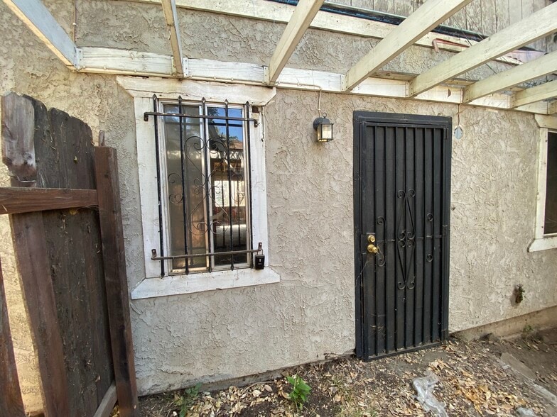 More Photos Of 158 E Sacramento St, Altadena Multifamily For Sale