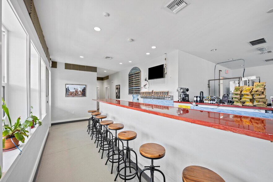 More Photos Of 691 A1A Beach Blvd, Saint Augustine Restaurant For Sale