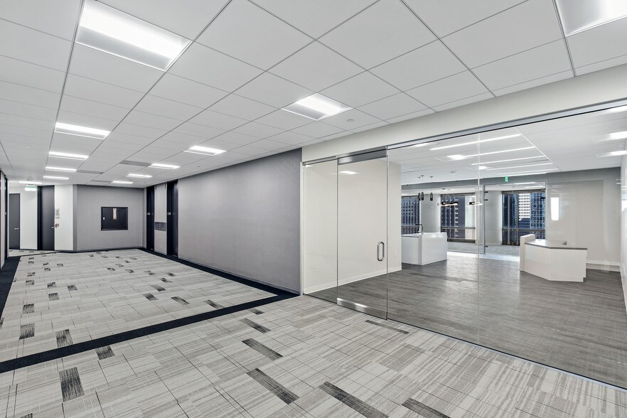 More Photos Of 1415 Louisiana St, Houston Office For Sale