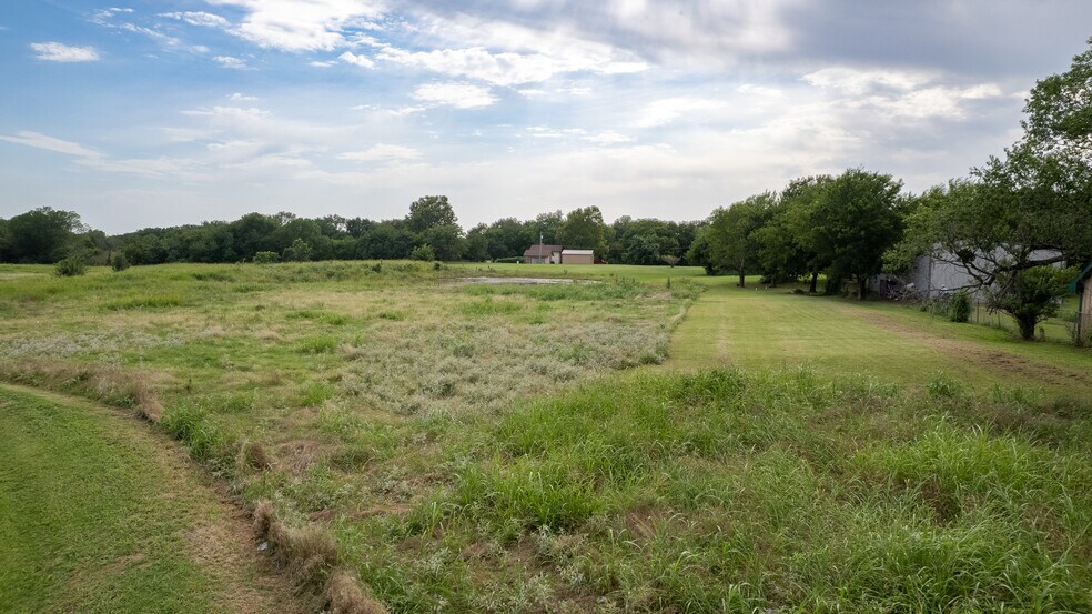 More Photos Of 2301 S Highway 77, Pauls Valley Industrial For Sale