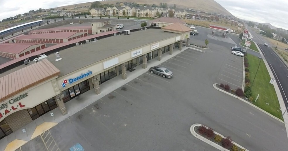 More Photos Of 4001 Kennedy Rd, West Richland General Retail For Lease