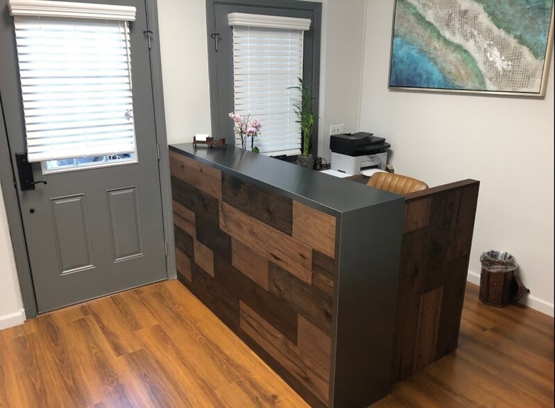 More Photos Of 2930 Foothill Blvd, La Crescenta Coworking Space