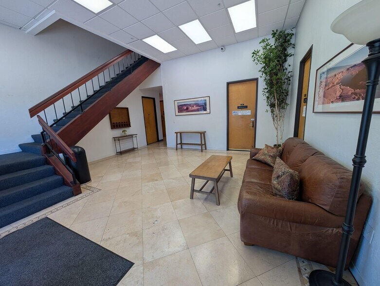 More Photos Of 2236 Mariner Square Dr, Alameda Office Residential For Sale