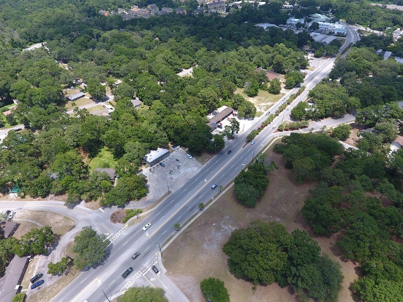 Primary Photo Of 1810 Ribaut Rd, Port Royal Convenience Store For Sale