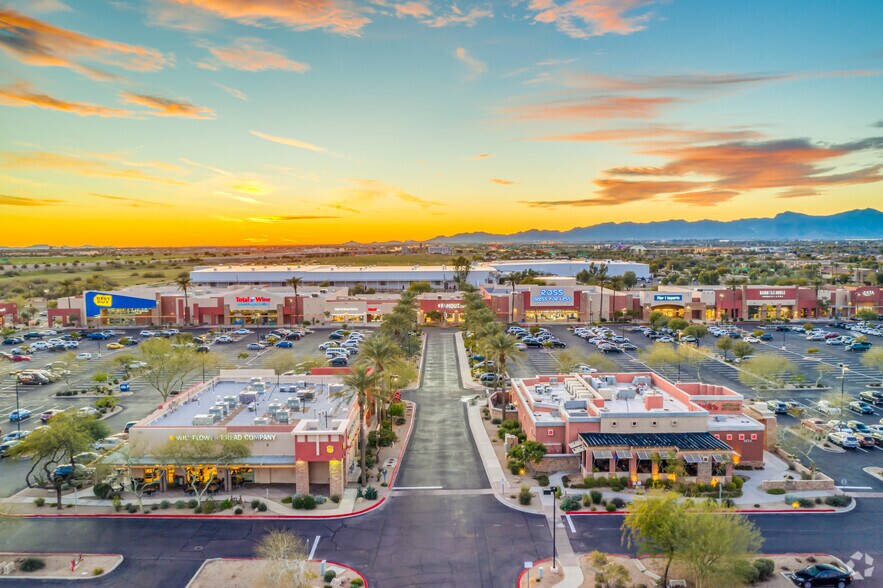 More Photos Of 1380-1474 N Litchfield Rd, Goodyear Unknown For Lease