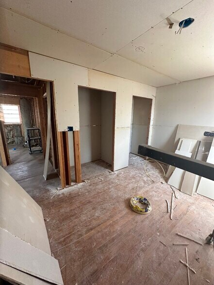 More Photos Of 113 N Armstrong Ave, Tulia Apartments For Sale