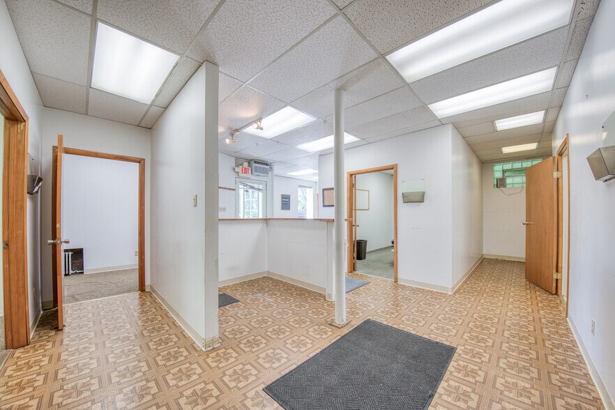 More Photos Of 5614 Verona Rd, Verona Office Residential For Sale