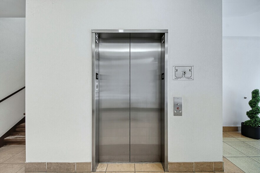 More Photos Of 1520 Bridgegate Dr, Diamond Bar Office For Lease