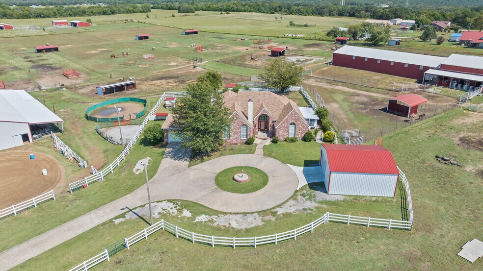 More Photos Of 14011 S 177th West Ave, Kellyville Land For Sale