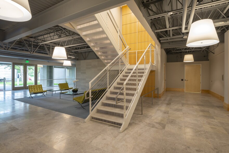 More Photos Of 1712 S East Bay Blvd, Provo Unknown For Lease