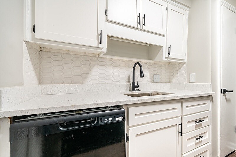 More Photos Of 4719 Central Dr, Stone Mountain Apartments For Sale