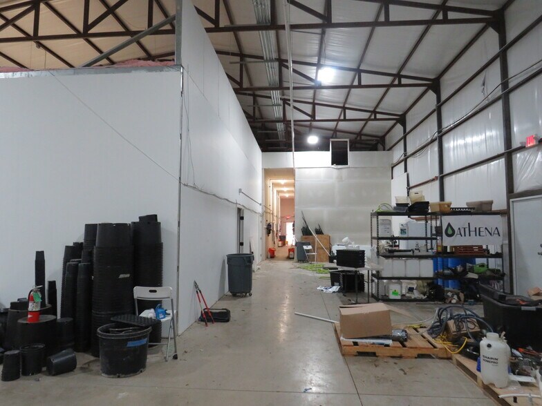 More Photos Of 4701 Thunder Lane Ave, Noble Warehouse For Sale