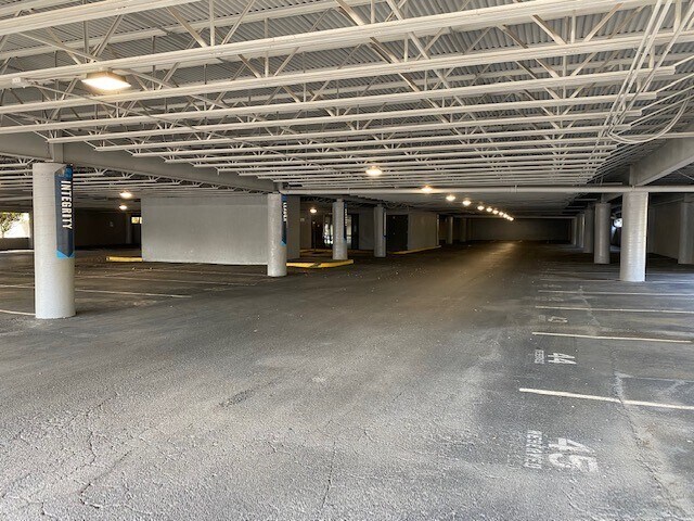 More Photos Of 10401 W IH-10, San Antonio Coworking Space