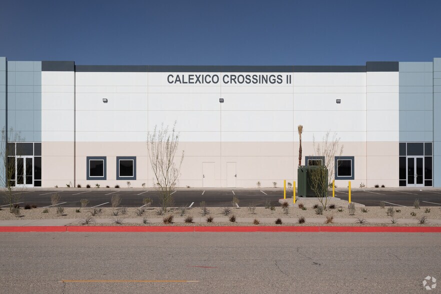 More Photos Of 1774 Pan American St, Calexico Warehouse For Lease