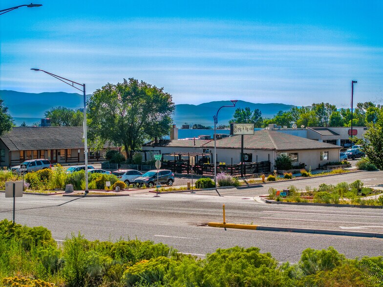 More Photos Of , White Rock Unknown For Sale