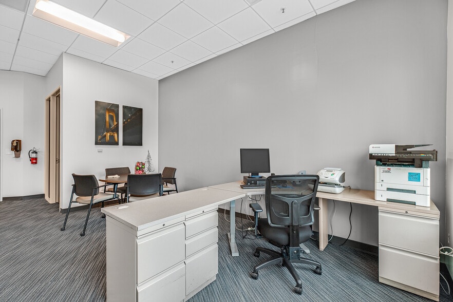 More Photos Of 41111 Mission Blvd, Fremont Office For Lease