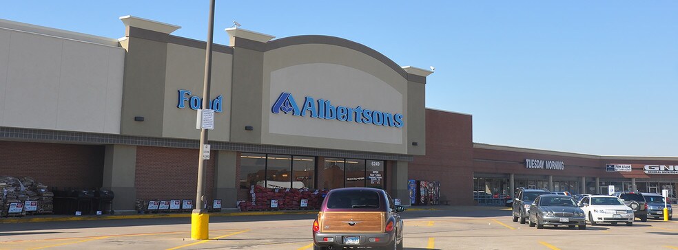 More Photos Of 6245-6253 Rufe Snow Dr, Watauga Unknown For Lease