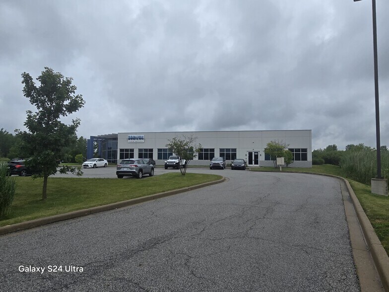 More Photos Of 9980 Georgia St, Crown Point Office For Lease