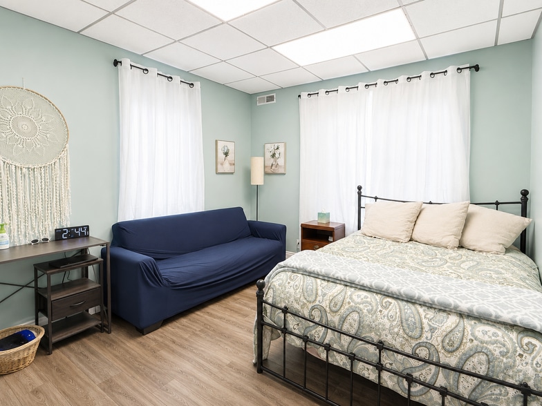 More Photos Of 63 N 300 E, Provo Office For Sale