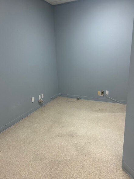 More Photos Of 3525 Prytania St, New Orleans Office For Sale