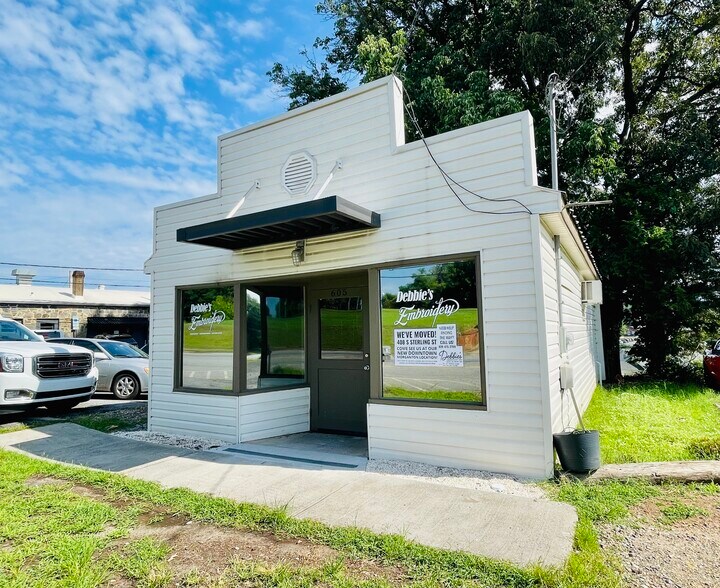 Primary Photo Of 605 College St, Morganton Office For Lease