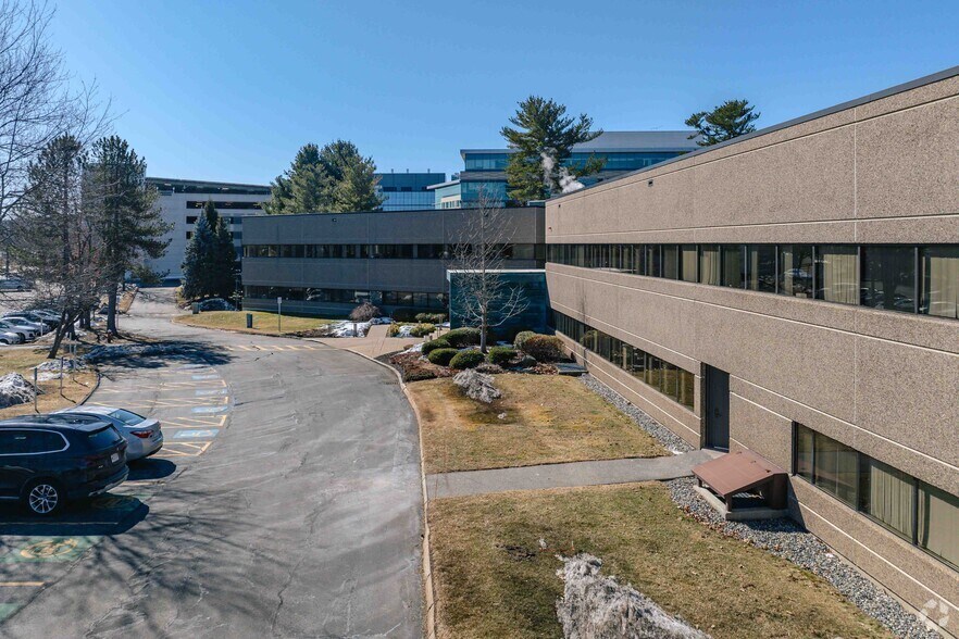 More Photos Of 303 Wyman St, Waltham Coworking Space