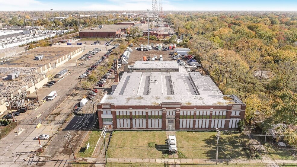 More Photos Of 12280 Burt Rd, Detroit Warehouse For Sale