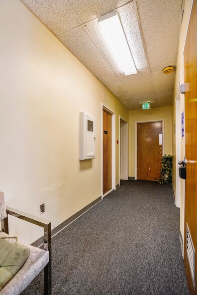 More Photos Of 6314 Windsor Mill Rd, Woodlawn Office For Sale