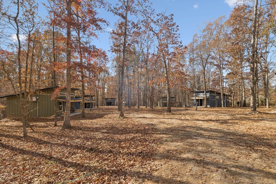 More Photos Of 3158 Summertown Hwy, Summertown Hotel For Sale