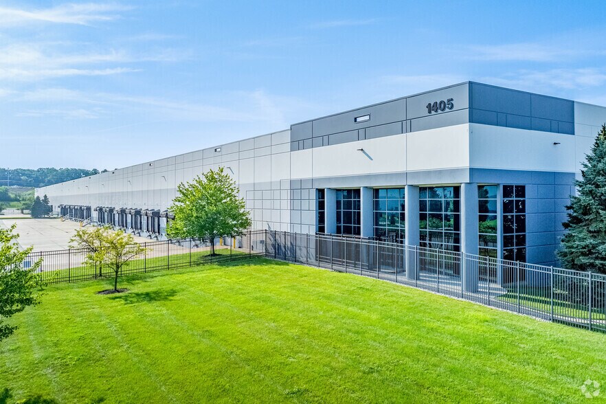 More Photos Of 1405 Worldwide Blvd, Hebron Warehouse For Lease