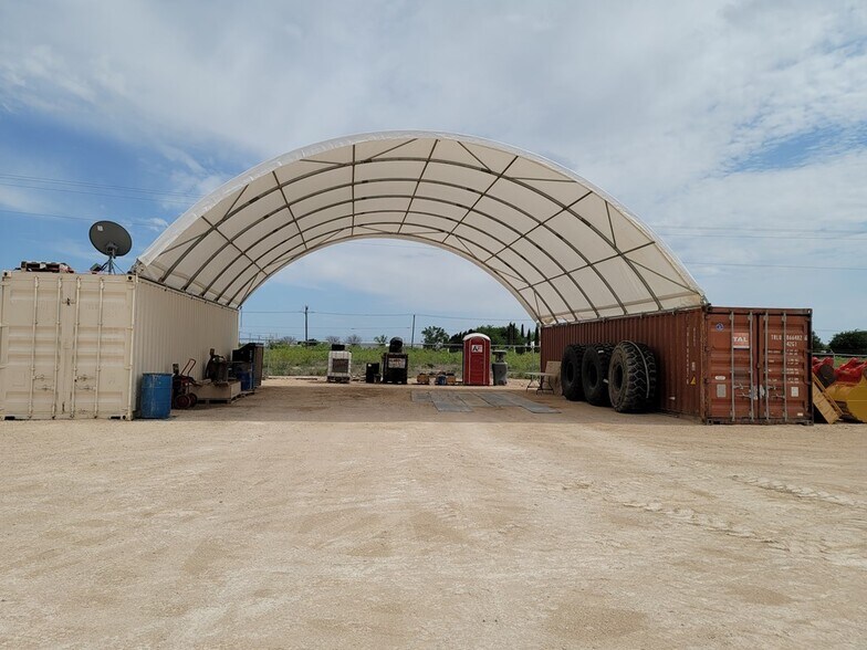More Photos Of 6308 S County Road 1270, Midland Warehouse For Sale