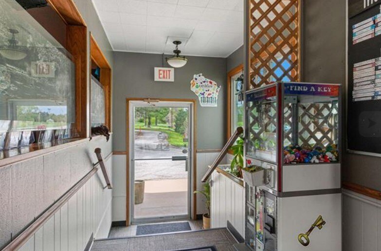 More Photos Of 141 County Road Kk, Amherst Restaurant For Sale