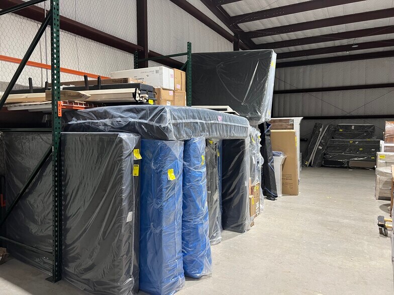 More Photos Of 333 Anchor St, Corpus Christi Industrial For Sale