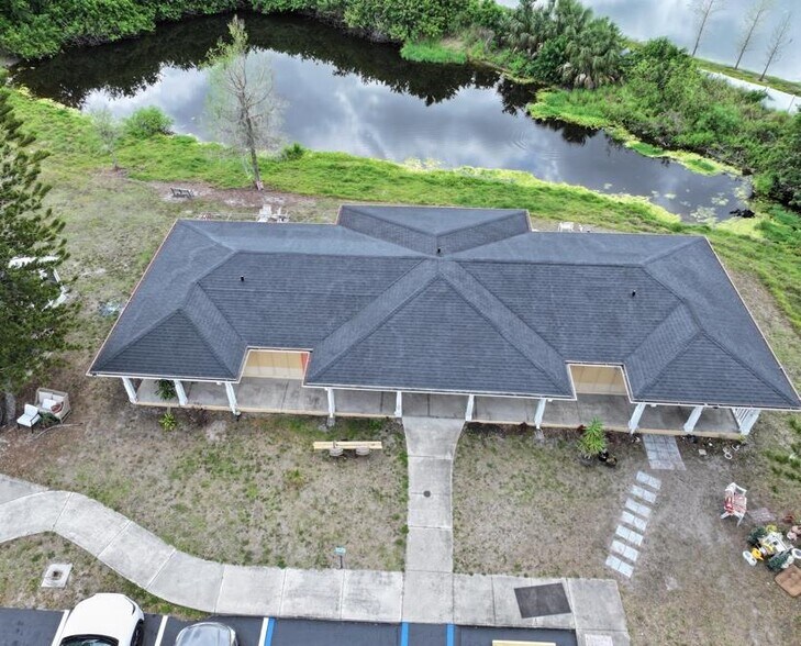 More Photos Of 5700 24th St E, Bradenton Assisted Living For Lease