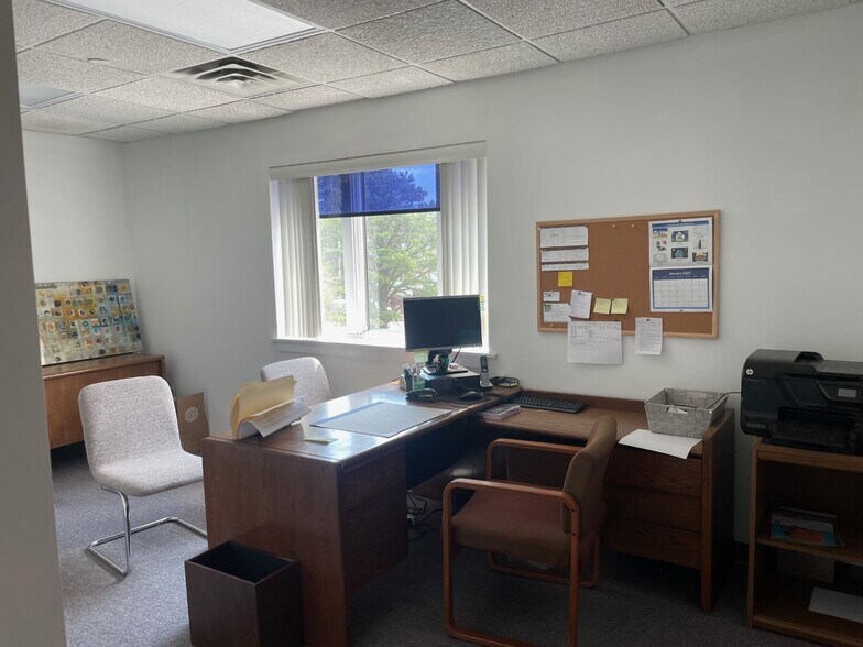 More Photos Of 200 Corporate Cir, Toms River Warehouse For Lease