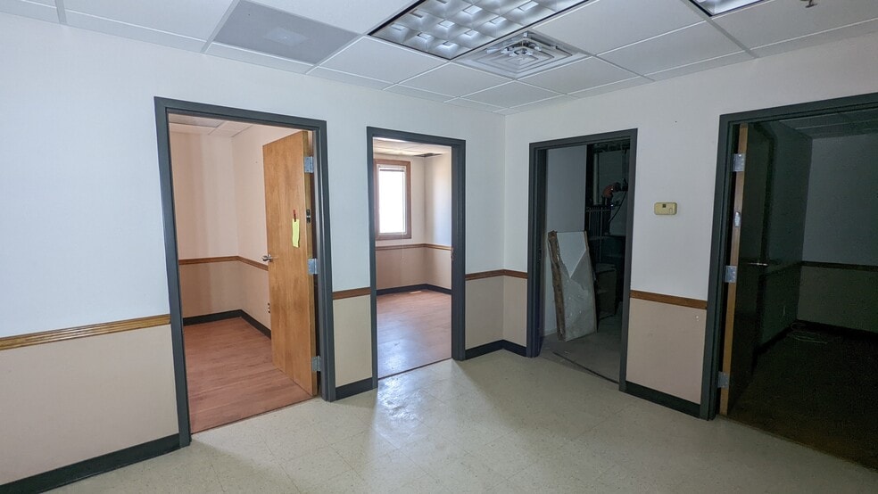 More Photos Of 2226 FM 3183, Plainview Food Processing For Lease