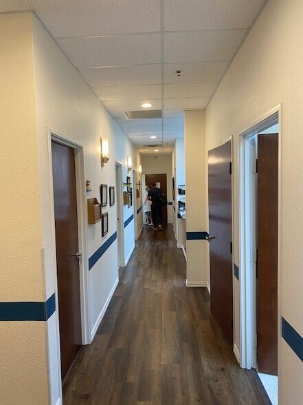 More Photos Of 3060 Communications Pky, Plano Medical For Lease