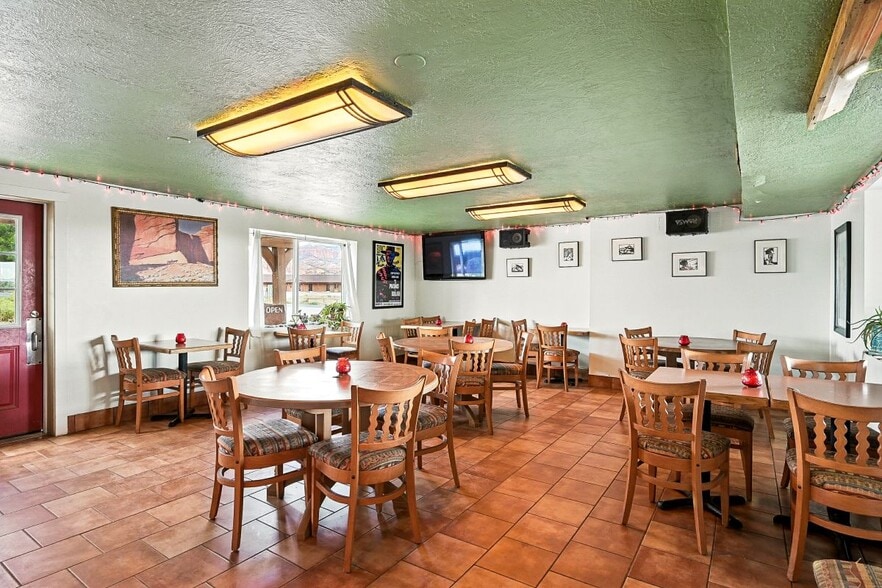 More Photos Of 2523 UT-24, Torrey Hotel For Sale