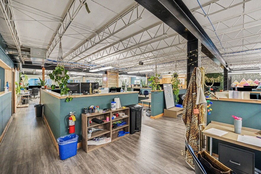 More Photos Of 1050 Yuma St, Denver Warehouse For Sale
