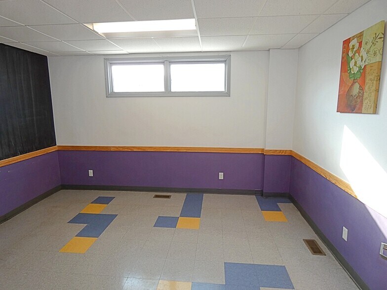 More Photos Of 2495 Elmwood Ave, Buffalo Office For Sale