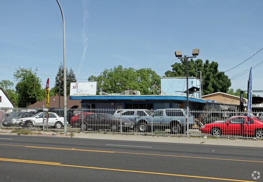 More Photos Of 1105 Yosemite Blvd, Modesto Auto Dealership For Sale