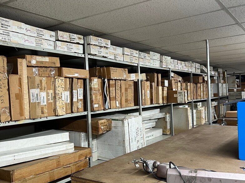 More Photos Of 11424 Garland Rd, Dallas Auto Repair For Sale