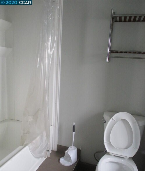 More Photos Of 12981 San Pablo Ave, Richmond Storefront Retail Residential For Sale