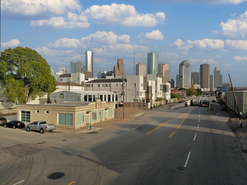 More Photos Of 1224 Houston Ave, Houston Loft Creative Space For Lease