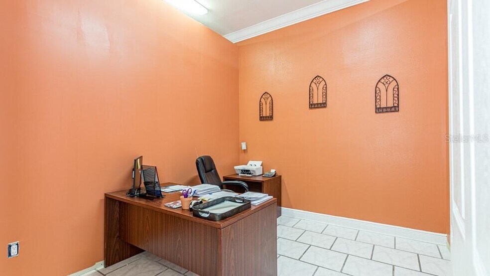 More Photos Of 465 E Main St, Bartow Medical For Sale