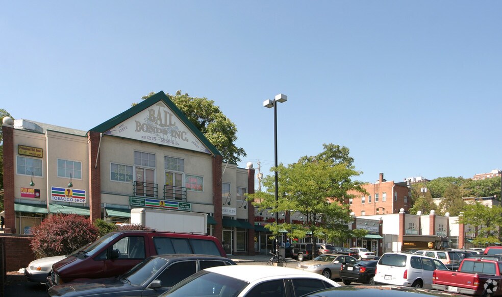 More Photos Of 808-840 Guilford Ave, Baltimore Storefront For Lease